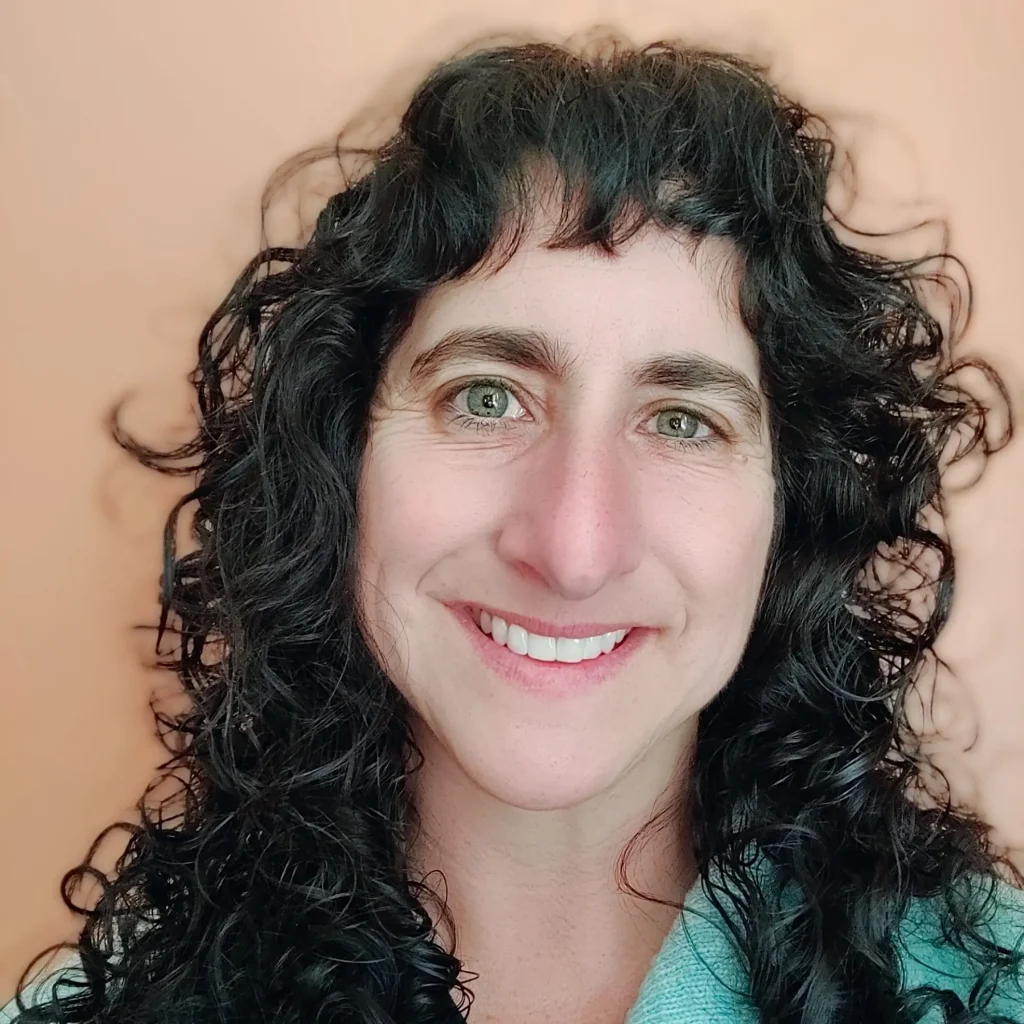 Amy Ben-Arieh, JD Headshot